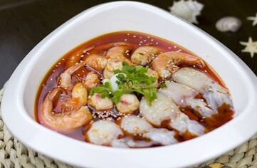 廉盛轩餐饮菌汤三鲜鲜虾冒菜