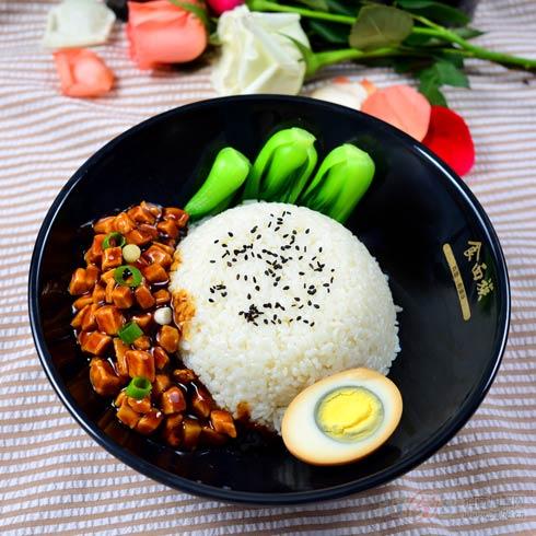 食面族-土豆牛肉盖饭